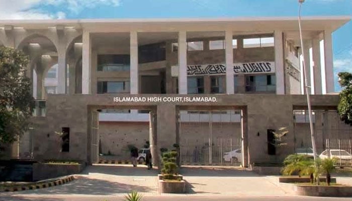 اسلام آباد ہائیکورٹ، قیدیوں کی سیاسی گفتگو پر پابندی کا قانون کالعدم قرار دینے کا فیصلہ معطل