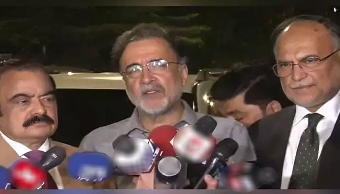 ن لیگ آزاد کشمیر حکومت کا حصہ نہیں ہوگی، تحریک عدم اعتماد میں پیپلز پارٹی کا ساتھ دینے کا اعلان