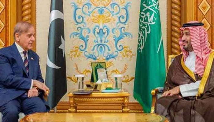 پاک سعودیہ اقتصادی فریم ورک پر اتفاق، توانائی، صنعت، کان کنی، آئی ٹی، سیاحت، زراعت، غذائی تحفظ کے شعبوں میں تعاون بڑھایا جائے گا