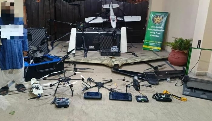 ڈرونز کے ذریعے منشیات اسمگل کرنیوالے انتہائی منظم گروہ بے نقاب