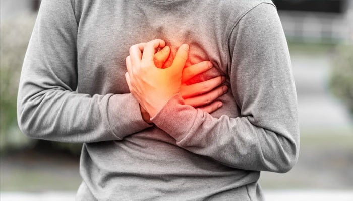 نوجوانوں میں دل کے دوروں کے کیسز میں اضافہ، ماہرین امراض قلب