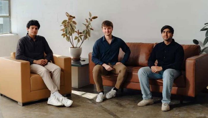 دنیا کے کم عمر ترین ارب پتی، تین نوجوانوں کی AI کمپنی نے تاریخ رقم کر دی