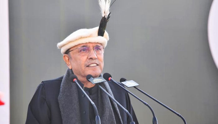 بھارت میں مسلمانوں سمیت اقلیتوں پر مظالم جاری، مقبوضہ کشمیر کی آزادی وقت کی ضرورت، صدر مملکت، گلگت کی تقریب جشن آزادی سے خطاب