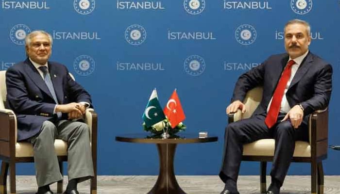 نائب وزیراعظم اسحاق ڈار کی ترک وزیر خارجہ ہیکان فیدان سے ملاقات