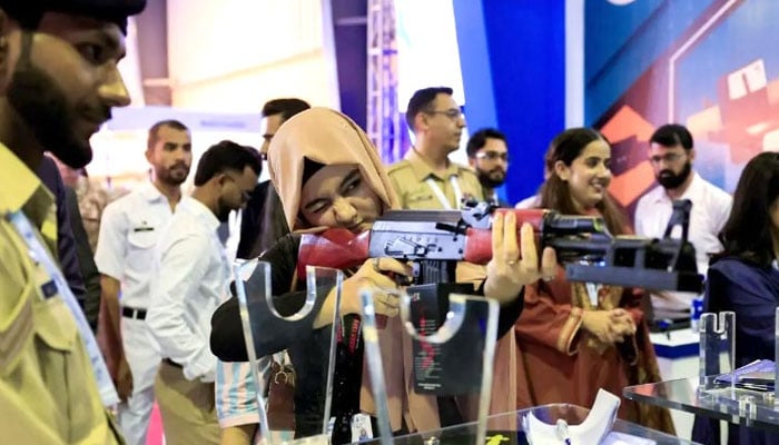 کراچی: پاکستان انٹرنیشنل میری ٹائم ایکسپو اینڈ کانفرنس کا کامیابی سے اختتام