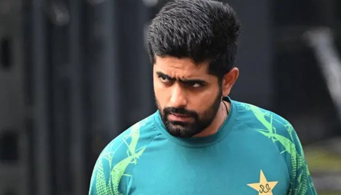 بابراعظم کی بغیر سنچری 83 اننگز کوہلی کے برابر پہنچ گئے