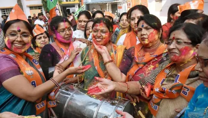 بہار انتخابات میں ممکنہ فتح، بی جے پی نے 501 کلو گرام لڈو کا آرڈر دیدیا