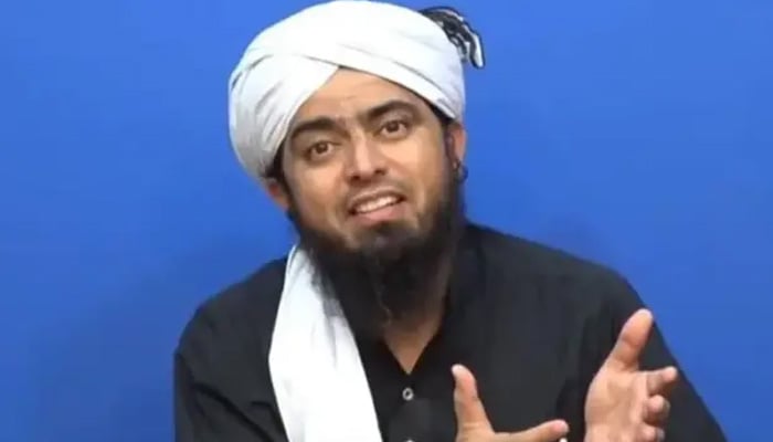 انجینئر محمد علی مرزا کو گستاخی کا مرتکب قرار دینے کی اسلامی نظریاتی کونسل کی رائے معطل کرنے کی درخواست پر فیصلہ محفوظ