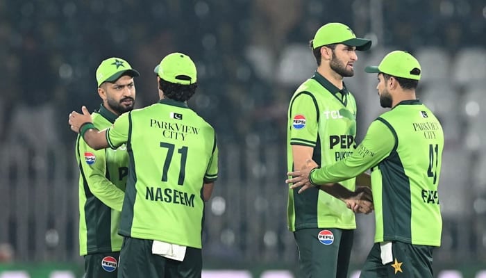 سلو اوور ریٹ پر پاکستان کو جرمانہ