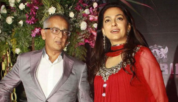 جوہی چاولہ نے خفیہ طور پر ارب پتی جے مہتا سے شادی کی