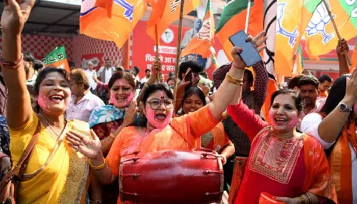 بہار الیکشن، مودی اتحاد کی پھر فتح، MGB کو بدترین شکست