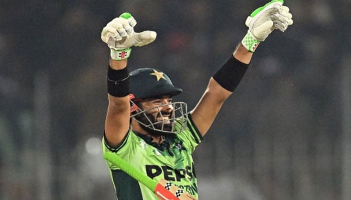 100 ویں ون ڈے انٹرنیشنل میں محمد رضوان کی شاندار فتح گر ففٹی