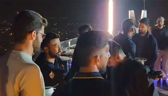 شاہین آفریدی کا ٹیموں کیلئے عشائیہ