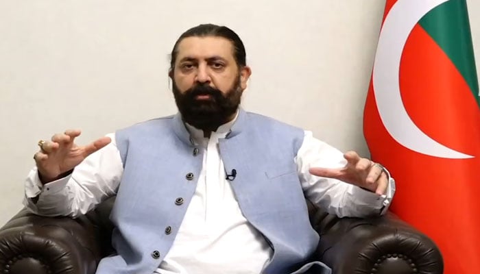 عمران اور بشریٰ کی جھوٹی کردار کشی بند کریں ورنہ سخت جواب دینگے، تحریک انصاف