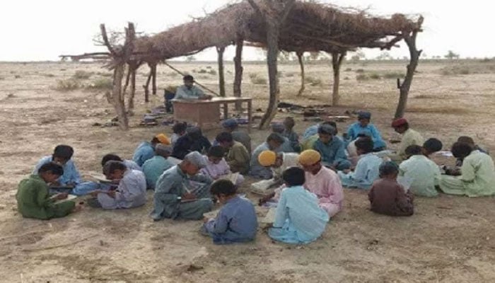 ملک کے 20 پسماندہ ترین اضلاع میں سے 17 بلوچستان میں