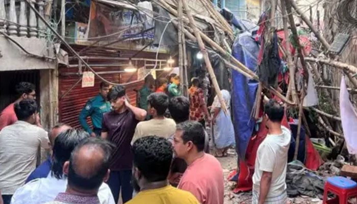 بنگلادیش میں 5.7 شدت کا خوفناک زلزلہ، 5 افراد ہلاک، 100 زخمی