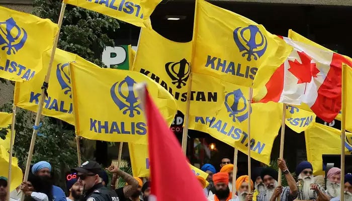 ووٹر لِسٹ کی نظرثانی نے 37 سال بعد بچھڑے بھائیوں کو ملوا دیا