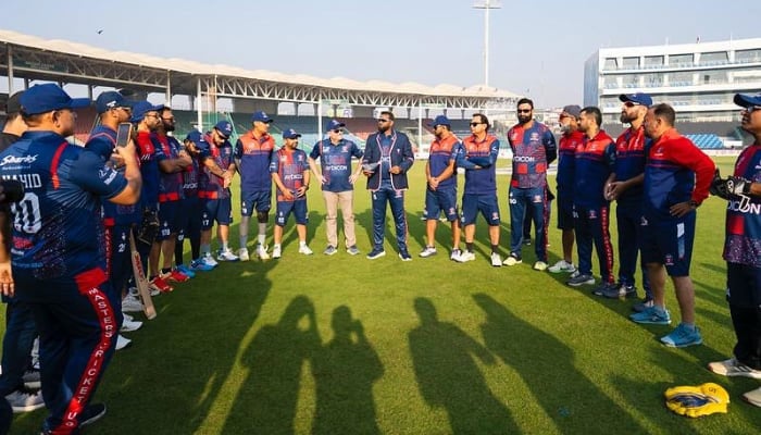 اوور 40 ٹی ٹوئنٹی ورلڈکپ: امریکی قونصل جنرل اپنی ٹیم کا میچ دیکھنے پہنچ گئے