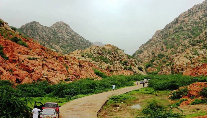 کارونجھر پہاڑکی کٹائی کےخلاف کراچی بارآج ریلی نکالے گی