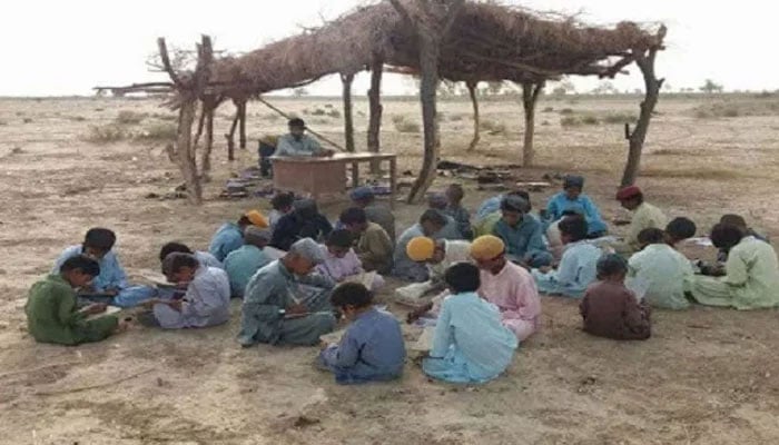 پاکستان کے 40  پسماندہ ترین اضلاع، تعلیم، صحت، ٹرانسپورٹ کی سہولتوں کا فقدان