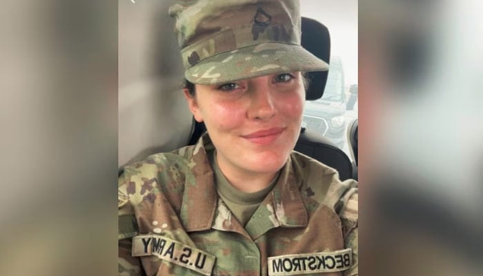 واشنگٹن حملہ، ہلاک 20 سالہ بیکسروم تھینکس گیونگ پر رضاکارانہ ڈیوٹی دے رہی تھیں