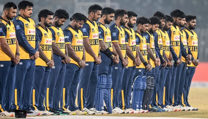 فائنل، دونوں ٹیموں نے ایک منٹ کی خاموشی اختیار کی