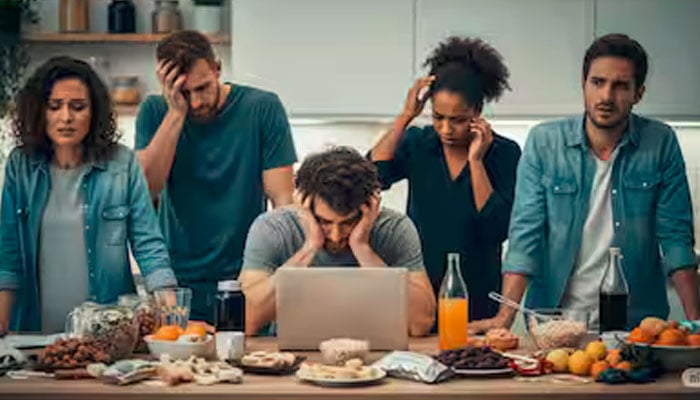 متعدد زبانیں بولنا بڑھاپے میں دماغی کمزوری کو سست کرتا ہے، تحقیق