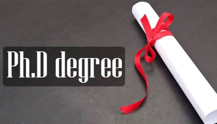 ڈاکٹر قاضی محمد عاطف علی کو یونیورسٹی نارتھمیٹن سے پی ایچ ڈی قانون کی سند تفویض