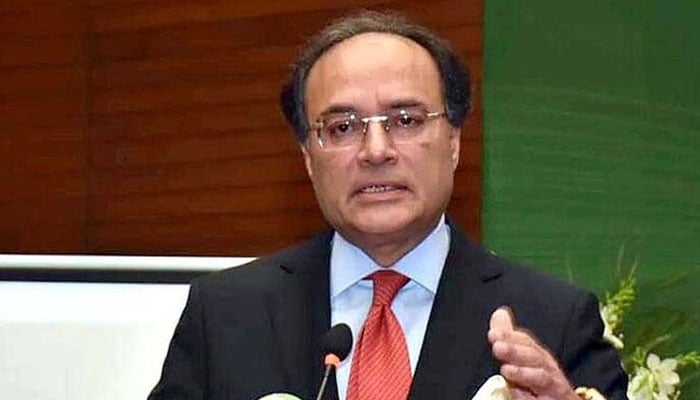 اداروں میں بدعنوانی سے سالانہ 10 کھرب کا نقصان، مزید ملازمین کو نکالا جائے گا، وزیر خزانہ