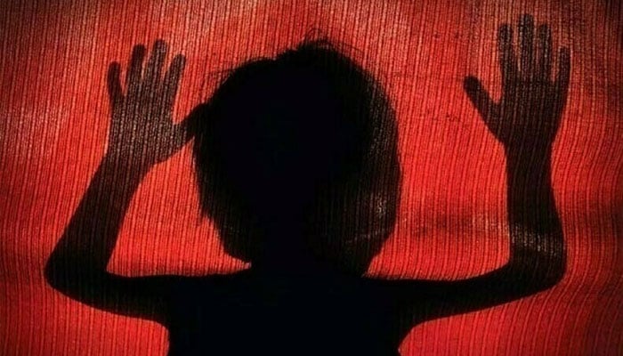 پیر آباد سے دو روز قبل اغوا کی گئی 10 سالہ بچی بازیاب، 3 مشتبہ افراد زیر حراست