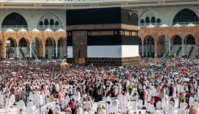 حج 2026؛ وزارتِ مذہبی امور نے میڈیکل مشن کیلئے درخواستیں طلب کرلیں