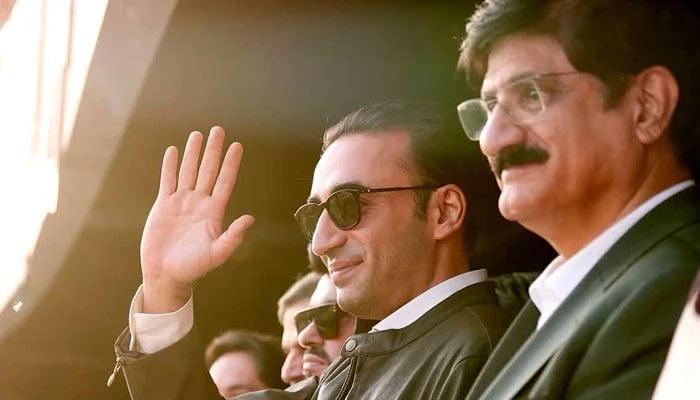 قومی گیمز، دلکش تقریب نے کھلاڑیوں اور آفیشلز کو اپنے سحر میں جکڑلیا، بلاول بھٹو نے افتتاح کیا ارشد ندیم نے مشعل روشن کی