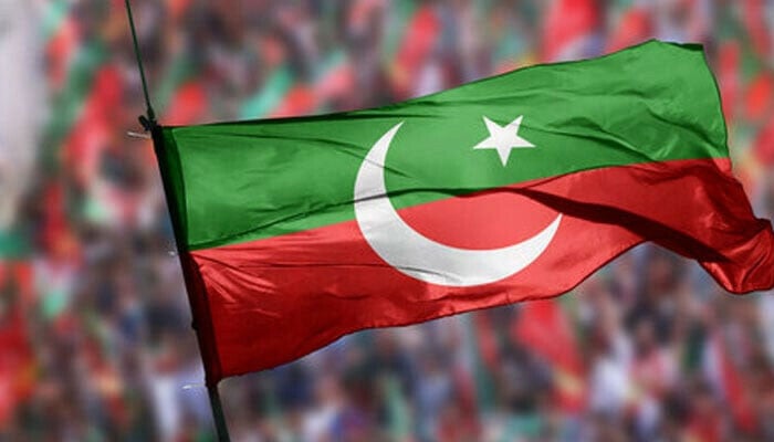 PTI قیادت نے ہتھیار ڈال دیئے، بانی کے ملک دشمن بیانئے سے علیحدگی اختیار کرلی