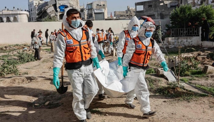 ڈھاکہ میں اجتماعی قبر کی کھدائی 114لاشوں کی موجودگی کا امکان