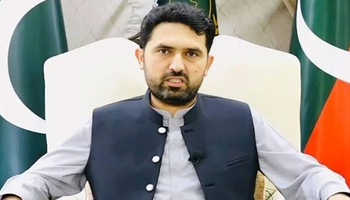 فیض حمید کی سزا ادارے کا اندرونی معاملہ، صاحب اختیار لوگ سمجھتے ہیں تو آئیں مذاکرات کریں، سہیل آفریدی