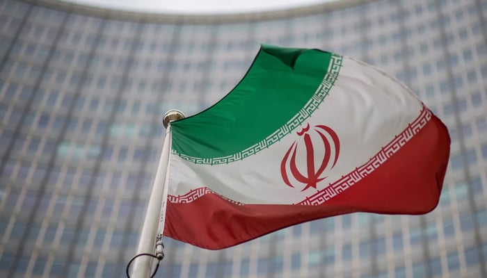 ایران نے غیر ملکی پرچم بردار بحری آئل ٹینکر جہاز قبضے میں لے لیا