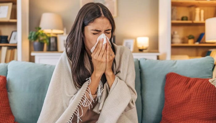 سپر فلو کوئی نئی وبا ہے نہ گھبرانے کی ضرورت، افواہوں پرتوجہ نہ دیں