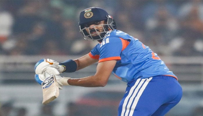 اکشر پٹیل جنوبی افریقا سیریز سے باہر