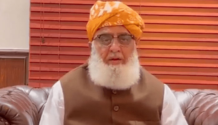 مولانا فضل الرحمٰن 21 دسمبر کو لیاری میں جلسے سے خطاب کریں گے