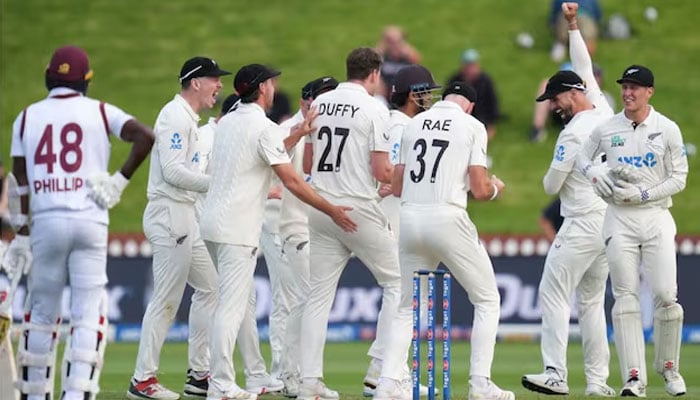 تیسرا ٹیسٹ: کونوے کی ڈبل سنچری