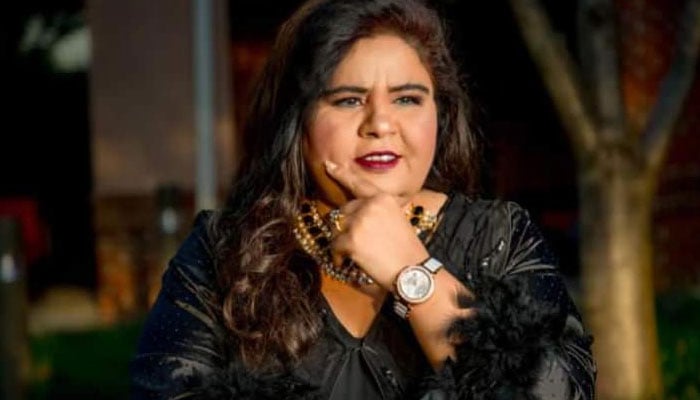 چن میرے مکھناں شازیہ منظور پاکستان آئیڈل میں اپنا گانا سنتے ہی جھومنے پرمجبور