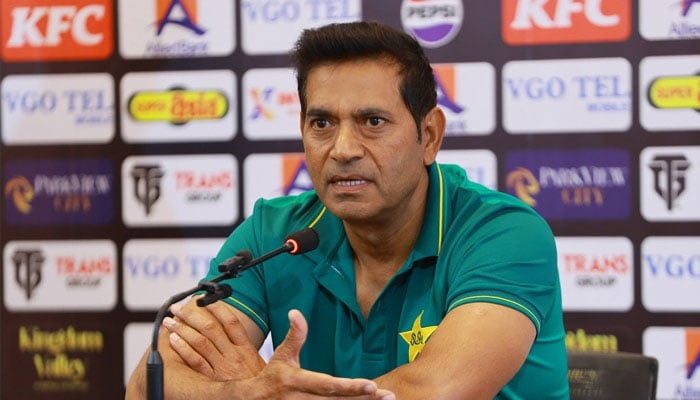 پاکستان کرکٹ درست سمت میں بڑھ رہی ہے، عاقب جاوید