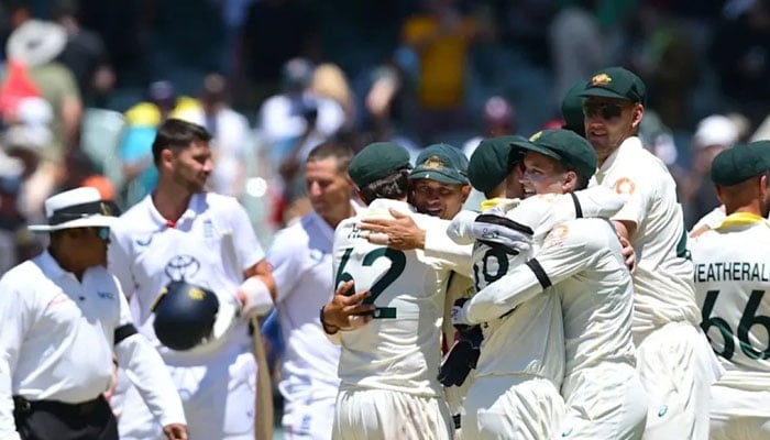 ایڈیلیڈ ٹیسٹ میں بھی انگلینڈ ناکام، ایشز ٹرافی آسٹریلیا کے نام
