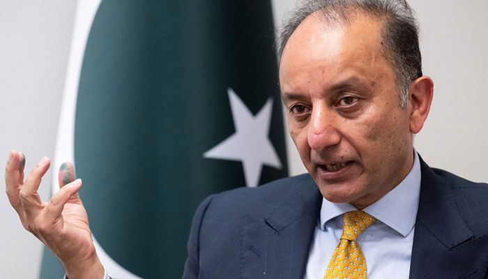 وزیراعظم تین بار مذاکرات کی دعوت دے چکے، مصدق ملک