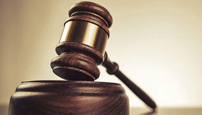 بھارت، زنا کے ملزم سیاستدان کو ہائیکورٹ سے ضمانت مل گئی، عوام کا احتجاج