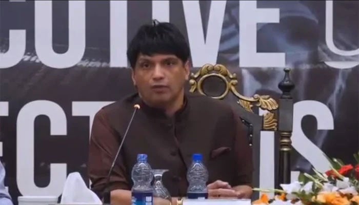 فٹ بال، کے پی کے دو اراکین کے انتخاب کا مسئلہ ایک بار پھر کھٹائی میں پڑ گیا