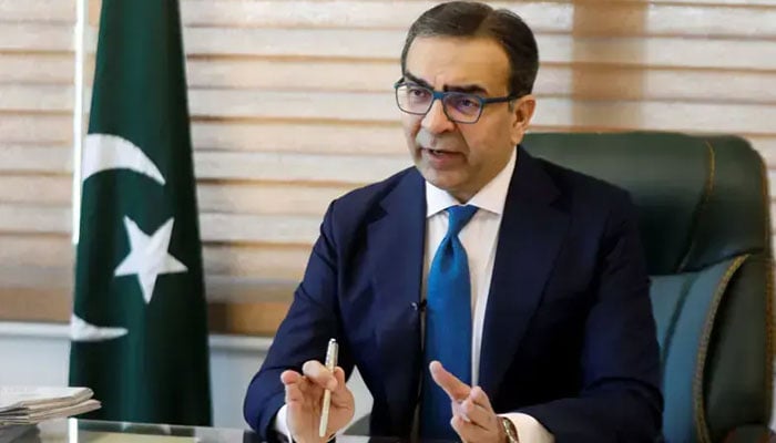 اسلام آباد، کراچی اور لاہور کے ایئرپورٹس کنٹریکٹ پر دینگے، مشیر نجکاری محمد علی