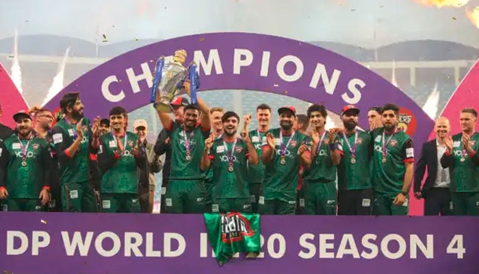 آئی ایل ٹی 20 ٹائٹل ڈیزرٹ وائپرز نے اپنے نام کرلیا