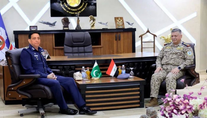 عراق کی بھی JF-17 تھنڈر کی خریداری میں دلچسپی