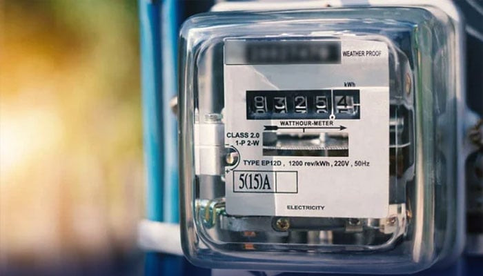صنعتی صارفین کے لیے بجلی کی لاگت 7.61 روپے فی یونٹ تک بڑھ سکتی ہے